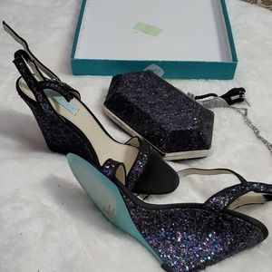Shoes and purse set